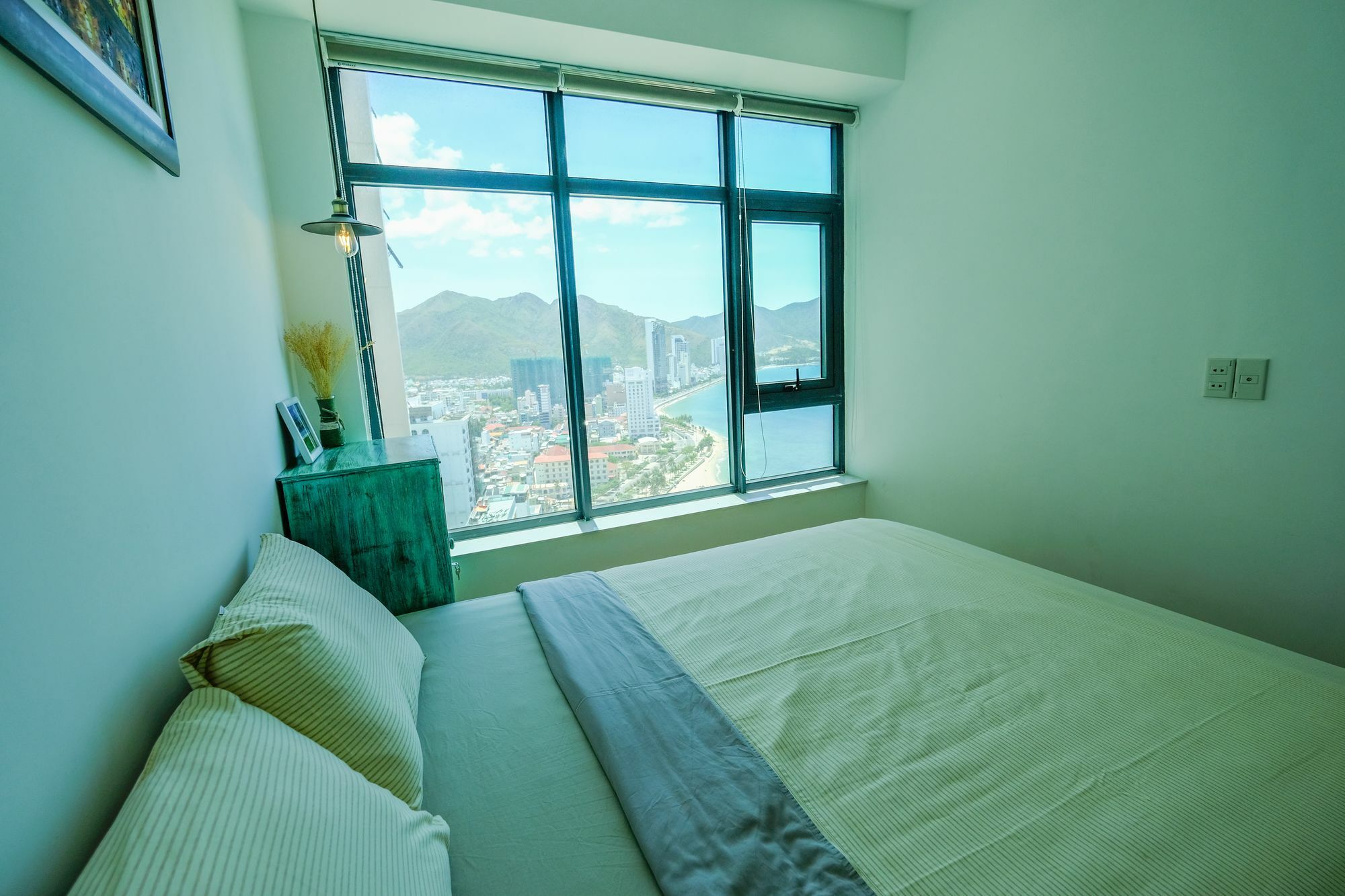 Sunrise Hon Chong Ocean View Apartment Нячанг Екстер'єр фото