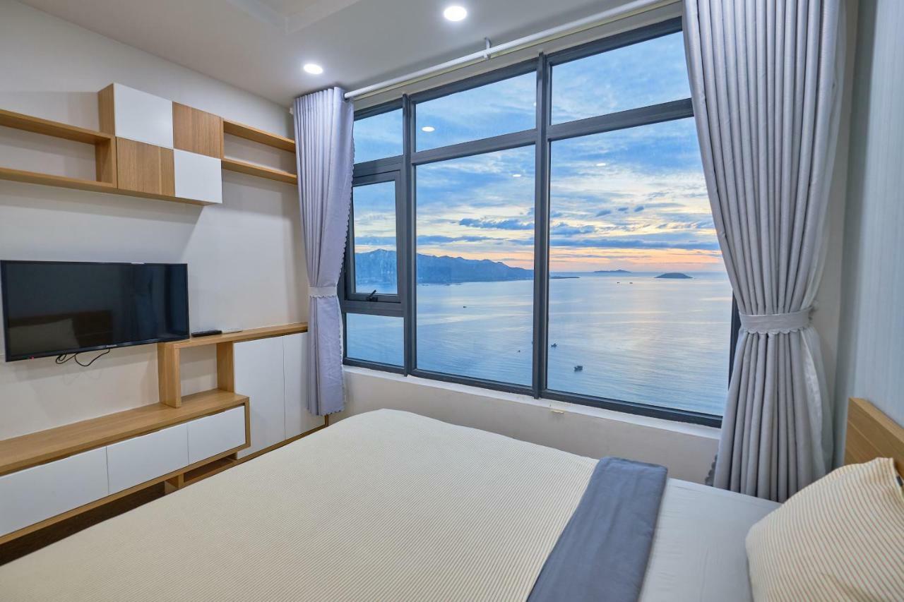 Sunrise Hon Chong Ocean View Apartment Нячанг Екстер'єр фото
