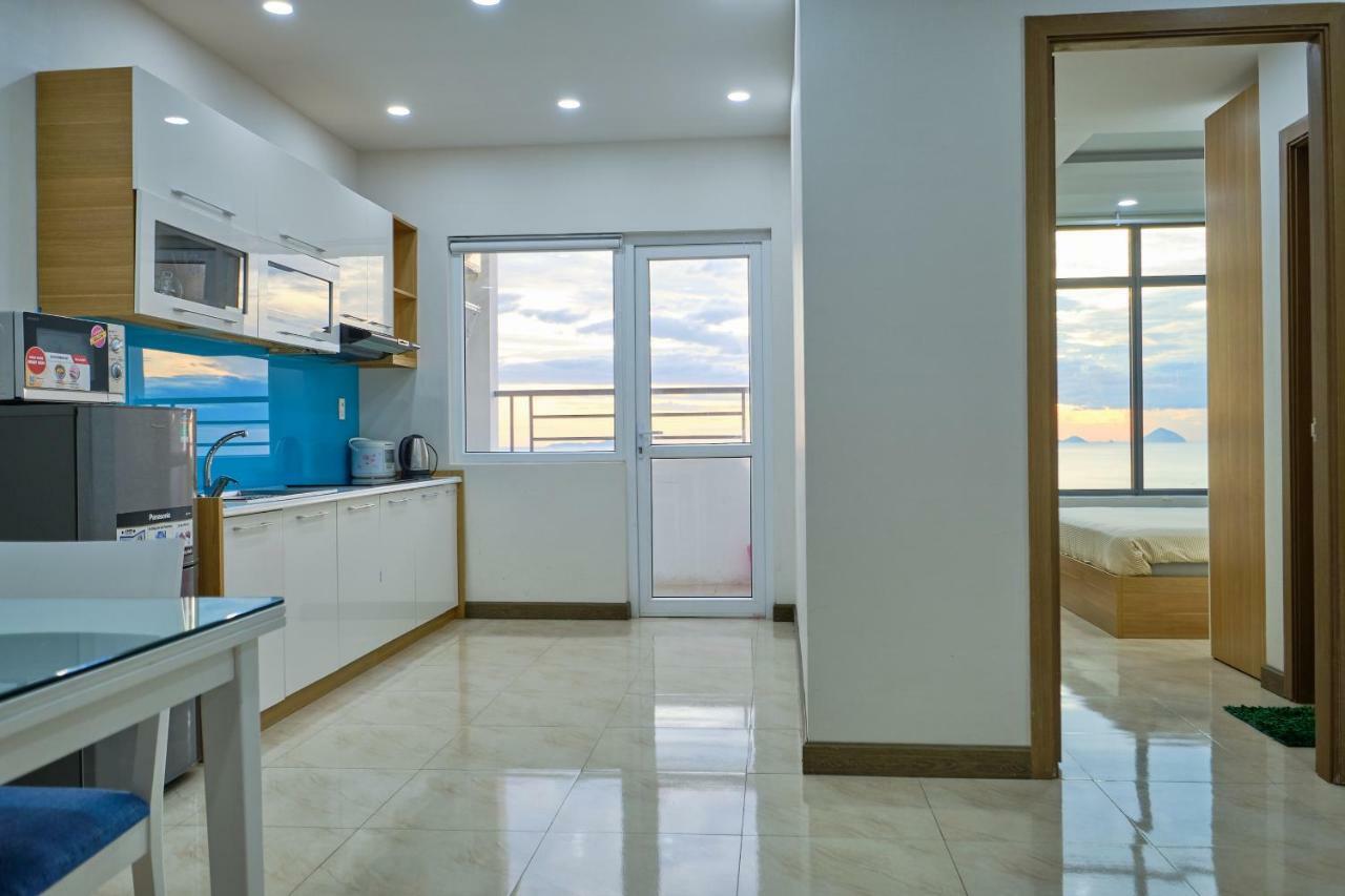 Sunrise Hon Chong Ocean View Apartment Нячанг Екстер'єр фото
